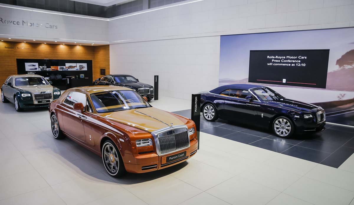 Bộ đôi đặc biệt của Rolls-Royce tại Dubai Bộ đôi đặc biệt của Rolls-Royce tại Dubai