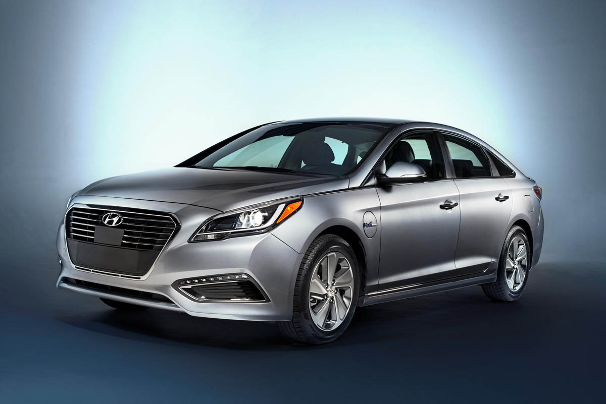 Hyundai Sonata Hybird plug-in 2016