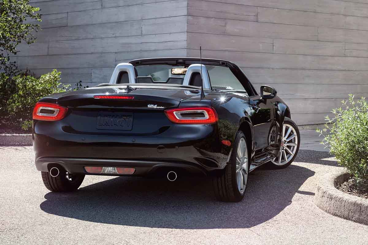 Ảnh Fiat 124 Spider mới