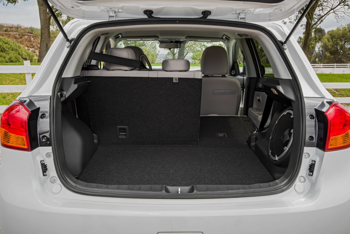 Ảnh Misubishi Outlander Sport 2016