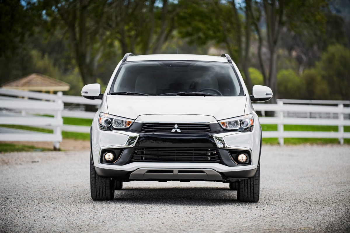 Ảnh Misubishi Outlander Sport 2016