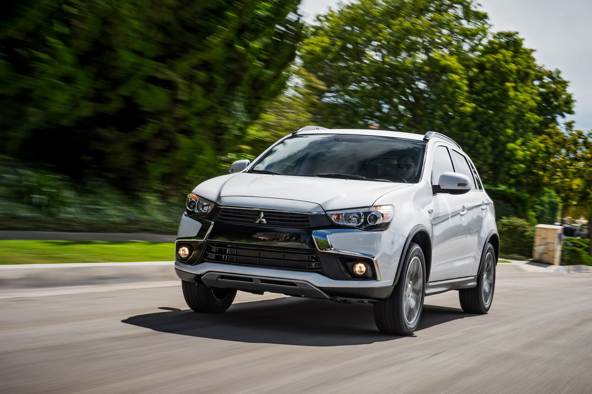 Ảnh Misubishi Outlander Sport 2016