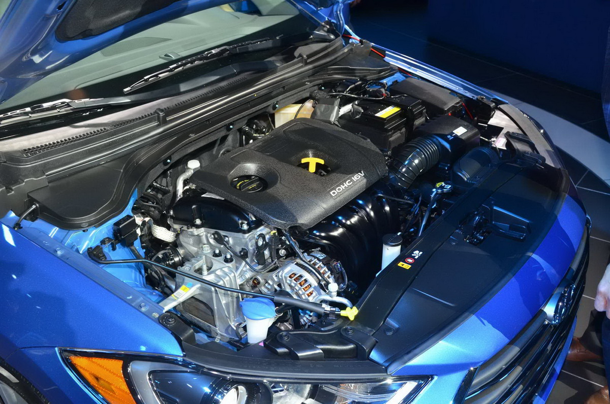 Hyundai Elantra mới tại LA Auto Show 2015 Hyundai Elantra mới tại LA Auto Show 2015