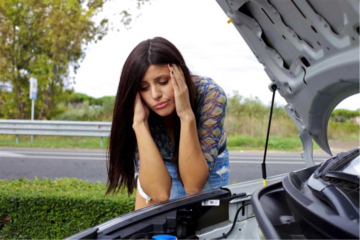 Autovina 11 điều sai lầm khiến bạn vô tình phá hỏng chiếc xe của bạn Autovina 11 điều sai lầm khiến bạn vô tình phá hỏng chiếc xe của bạn