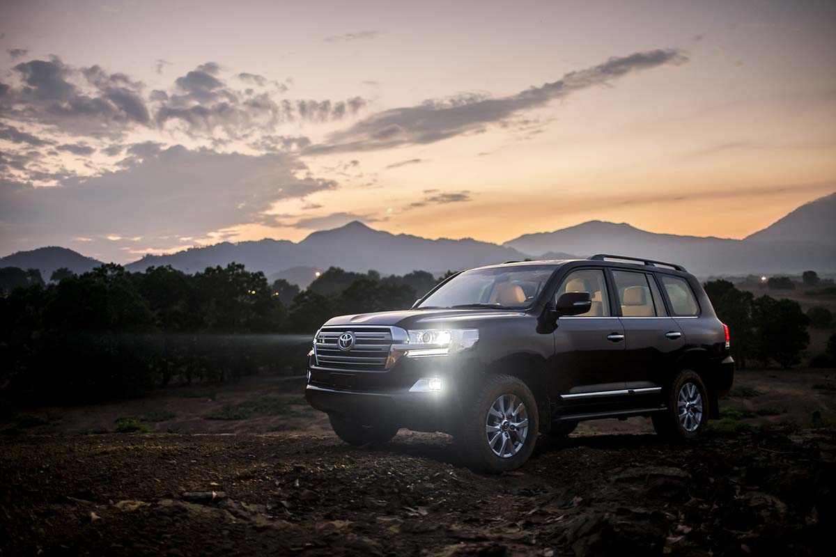 Toyota Land Cruiser 2015