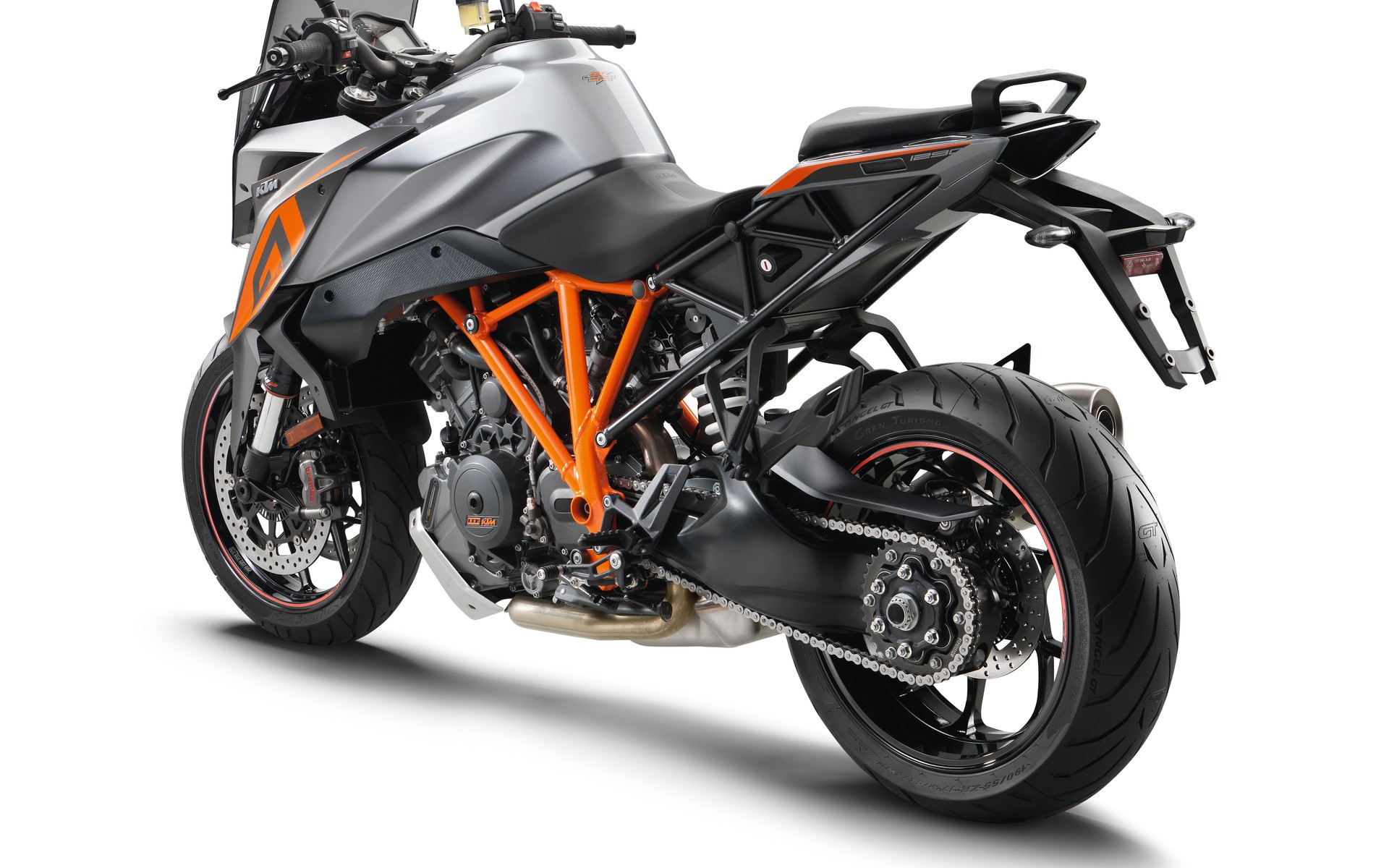 KTM 1290 Super Duke GT 2016