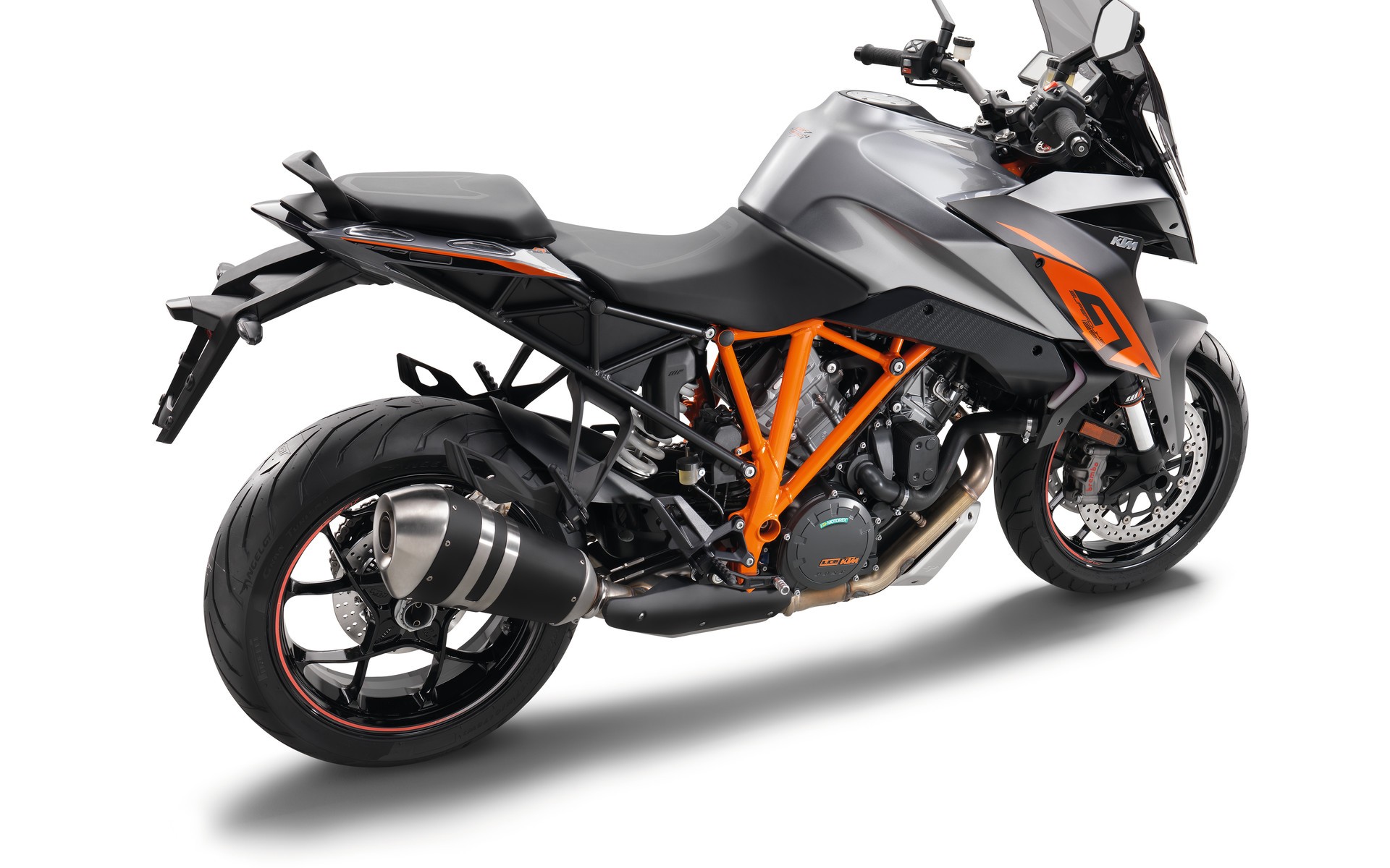 KTM 1290 Super Duke GT 2016