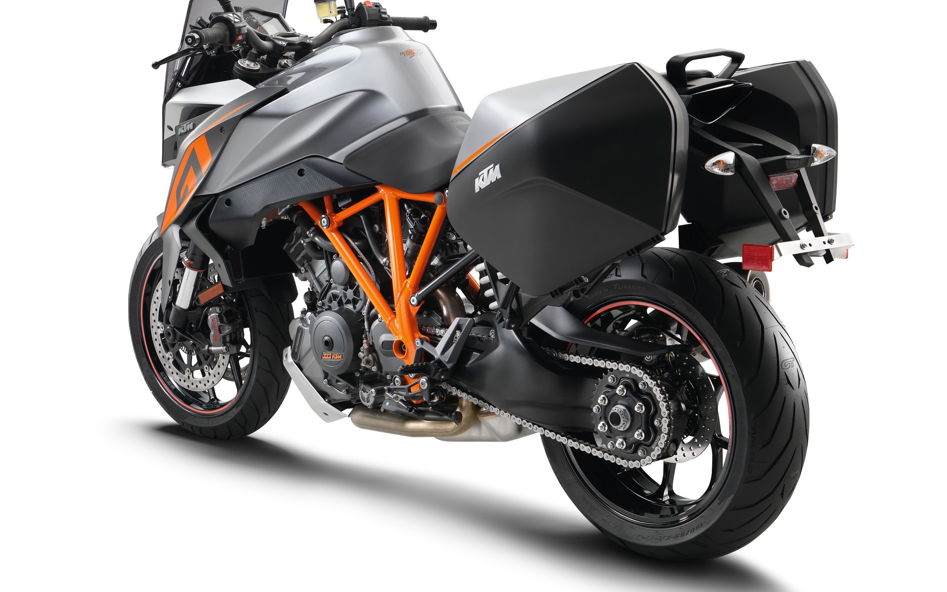 KTM 1290 Super Duke GT 2016