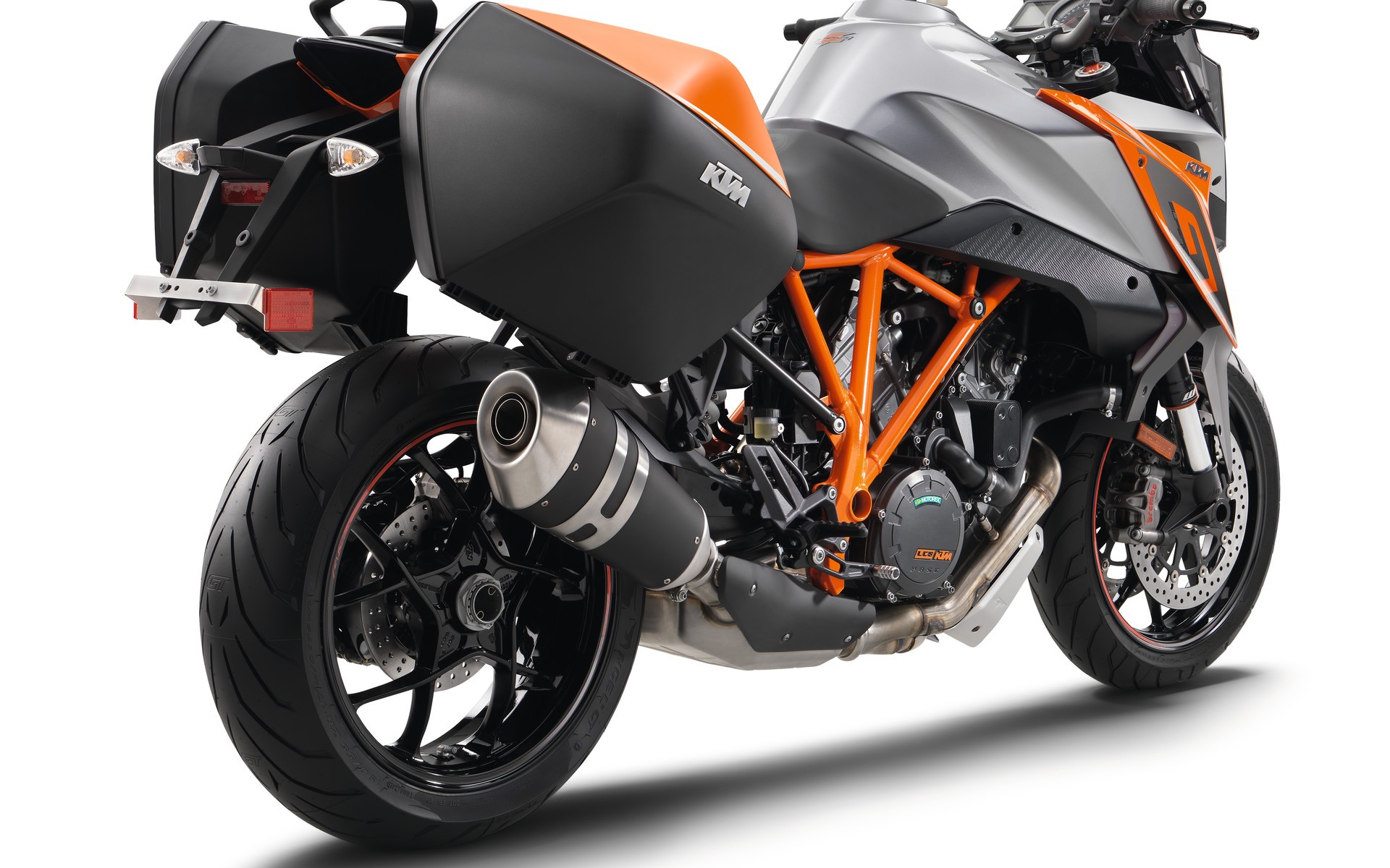 KTM 1290 Super Duke GT 2016
