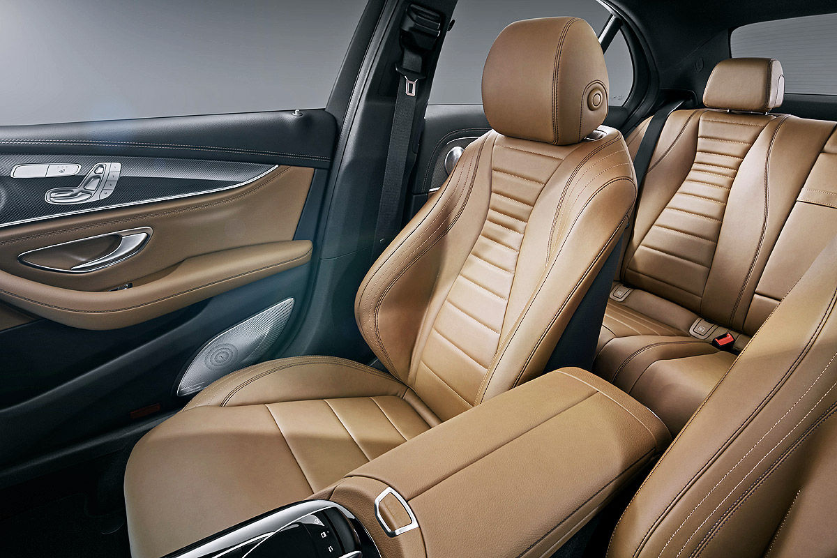 Mercedes E-Class 2017 tại Detroi 09