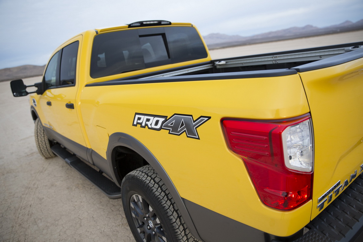 Nissan Titan XD 2016