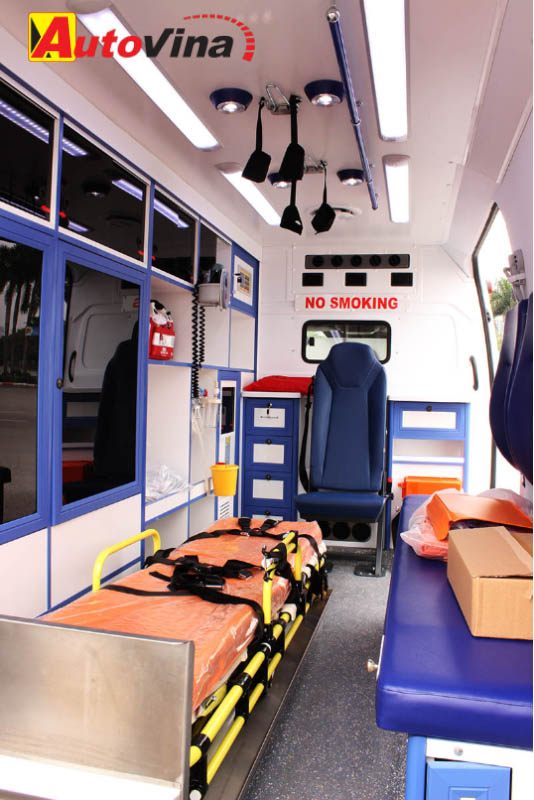 Với triết lý phục vụ  nhu cầu của con người là trung tâm, chiếc xe được thiết kế đặc biệt tập trung vào việc đảm bảo sự vận hành hiệu quả nhất trong các ca cấp cứu, hơn thế nữa là còn phải đảm bảo các tiêu chuẩn về độ cách âm và độ êm ái như dành cho các dòng xe du lịch hạng sang. 