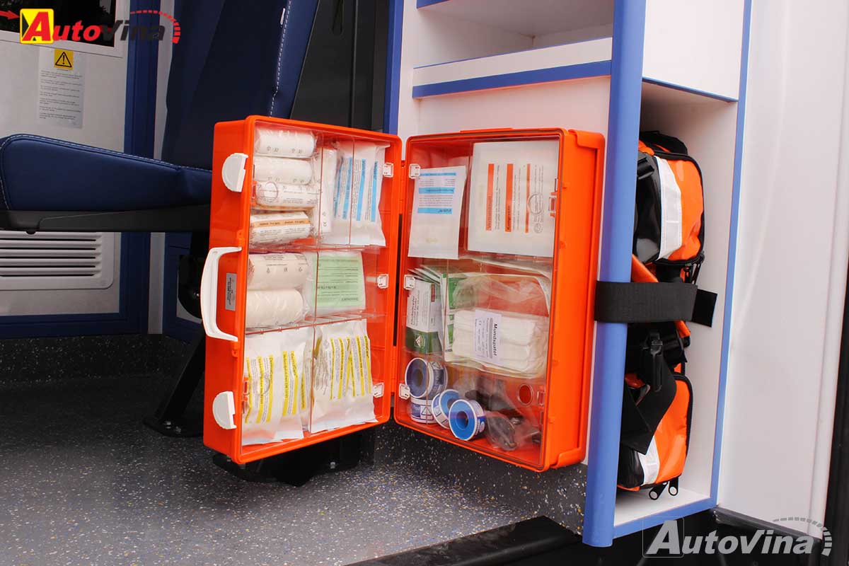 Có thể nói chiếc xe cứu thương Sprinter như là một bệnh viện di động thu nhỏ được trang bị thiết bị hiện đại nhất hiện nay 