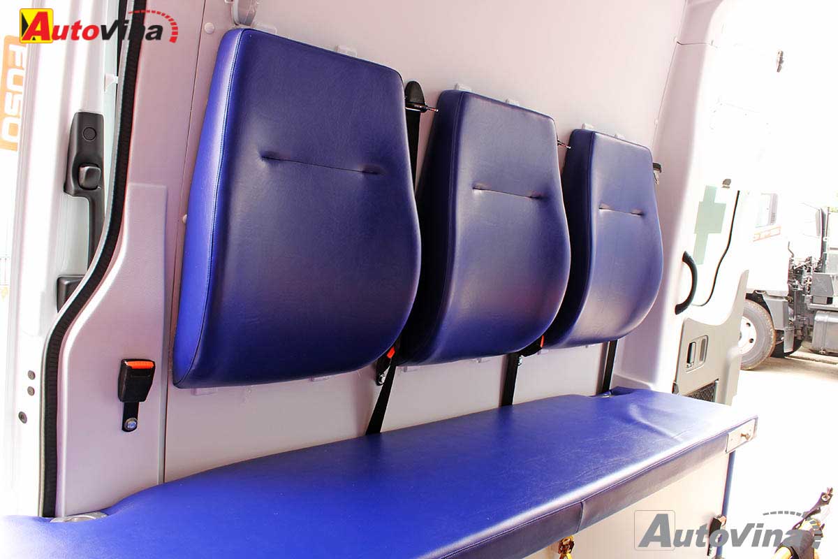 Hàng ghế cho ekip y tế tác nghiệp