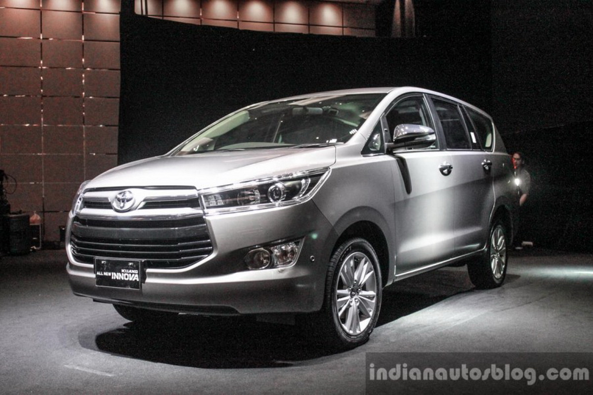 Toyota Innova 2016