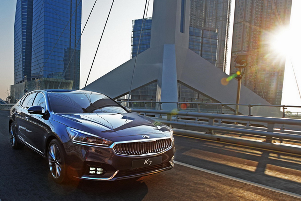 kia cadenza 2017