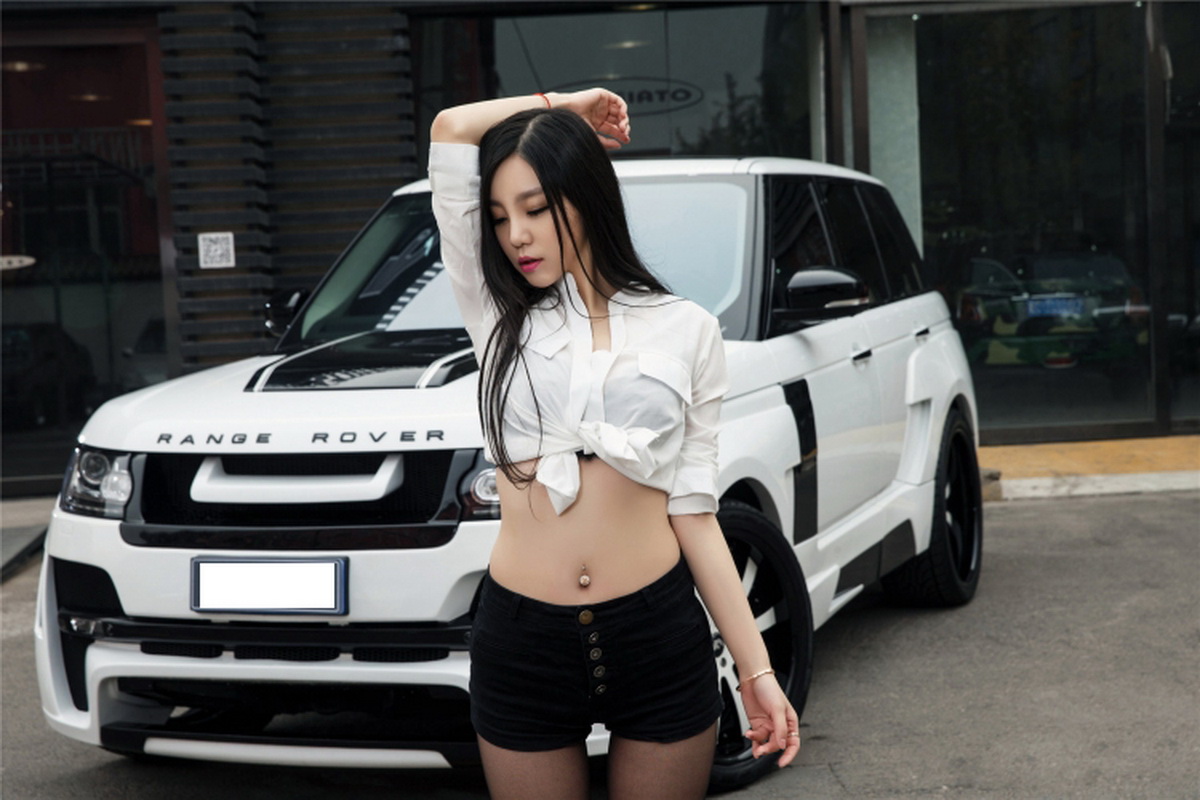 người đẹp và xe Range Rover người đẹp và xe Range Rover