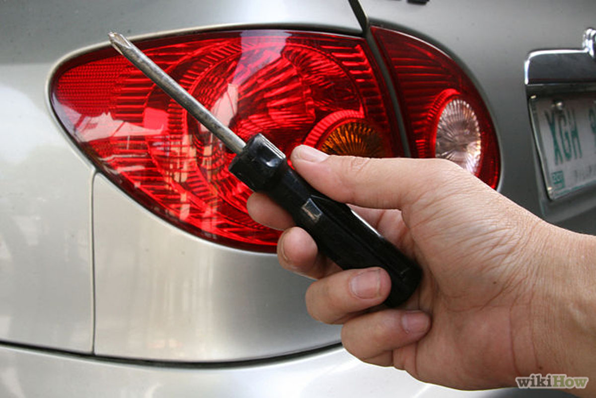 kiểm tra xe vào mùa đồng