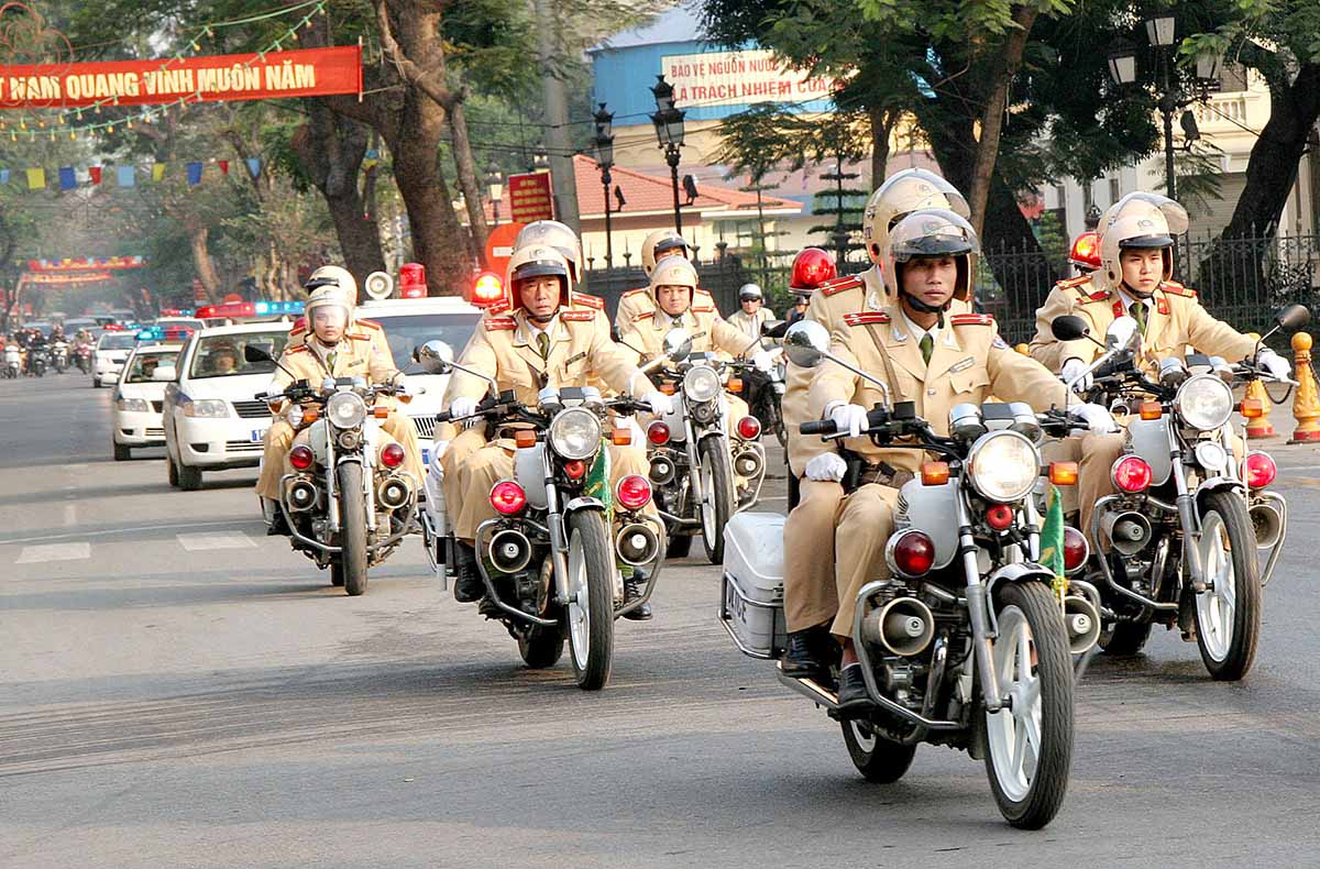 cảnh sát giao thông