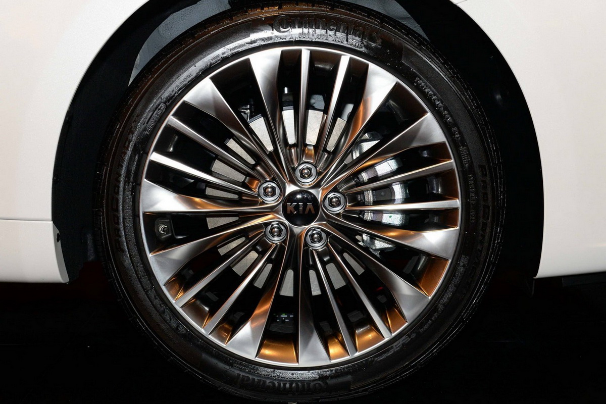 Kia Cadenza 2017 Kia Cadenza 2017