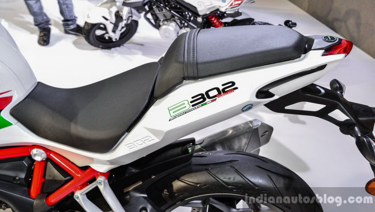 yên xe Benelli Tornado 300