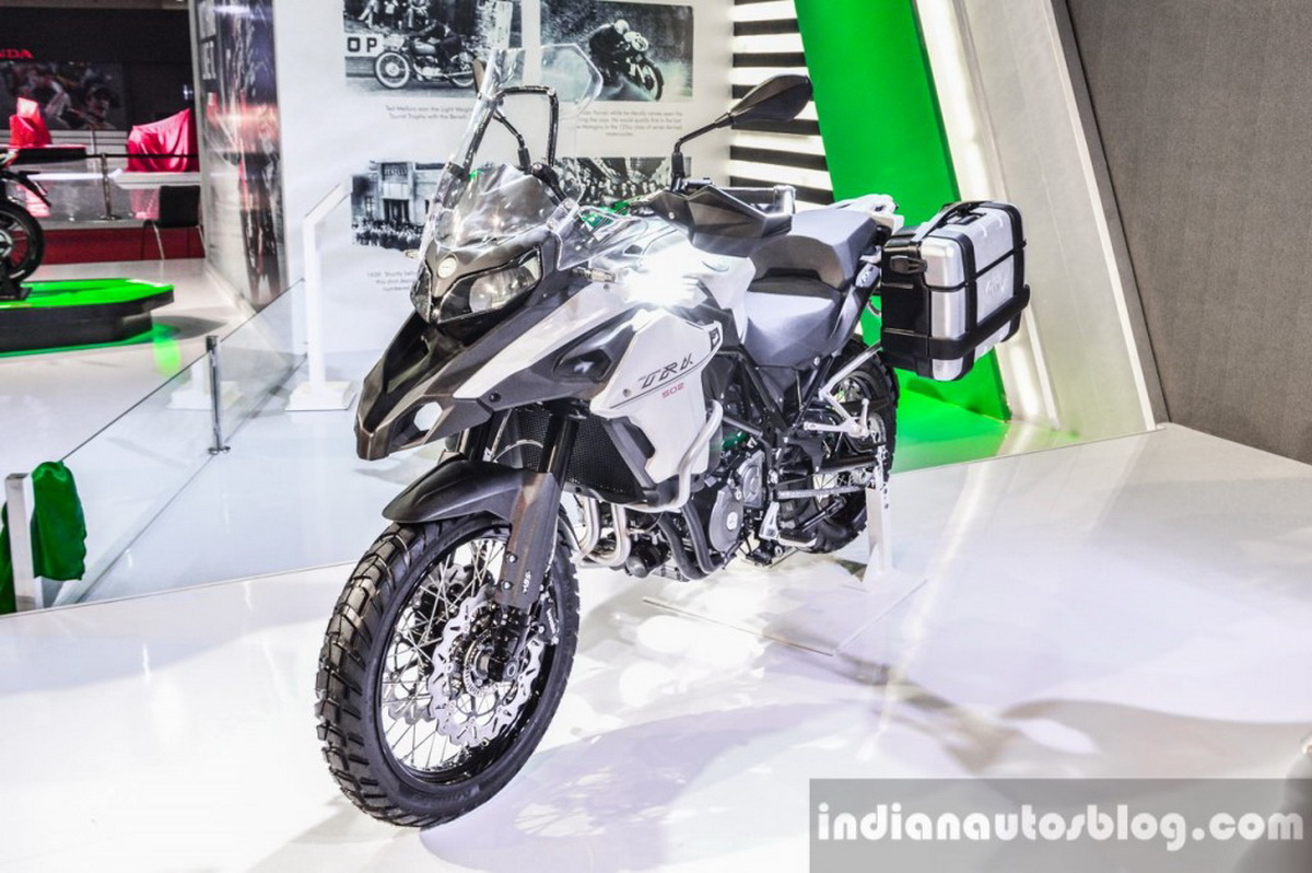 Mẫu adventure Benelli TRK 502 cũng sẽ ra mắt trong năm 2016