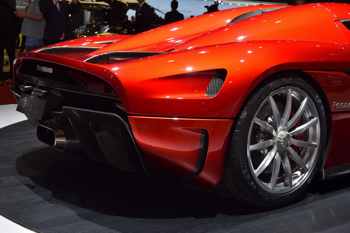 koenigsegg regera cánh gió sau koenigsegg regera