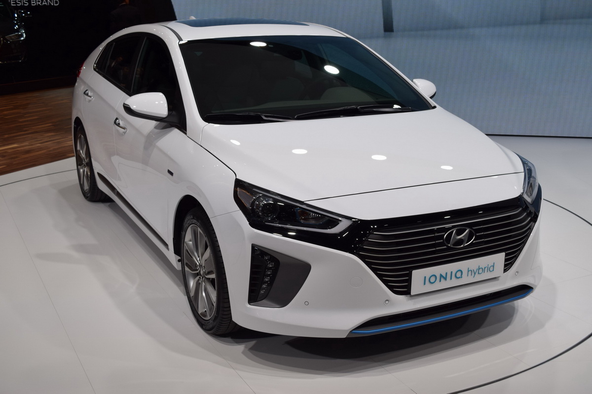 hyundai ioniq tại geneva motor show 2016 những hình ảnh hyundai ioniq tại geneva motor show 2016