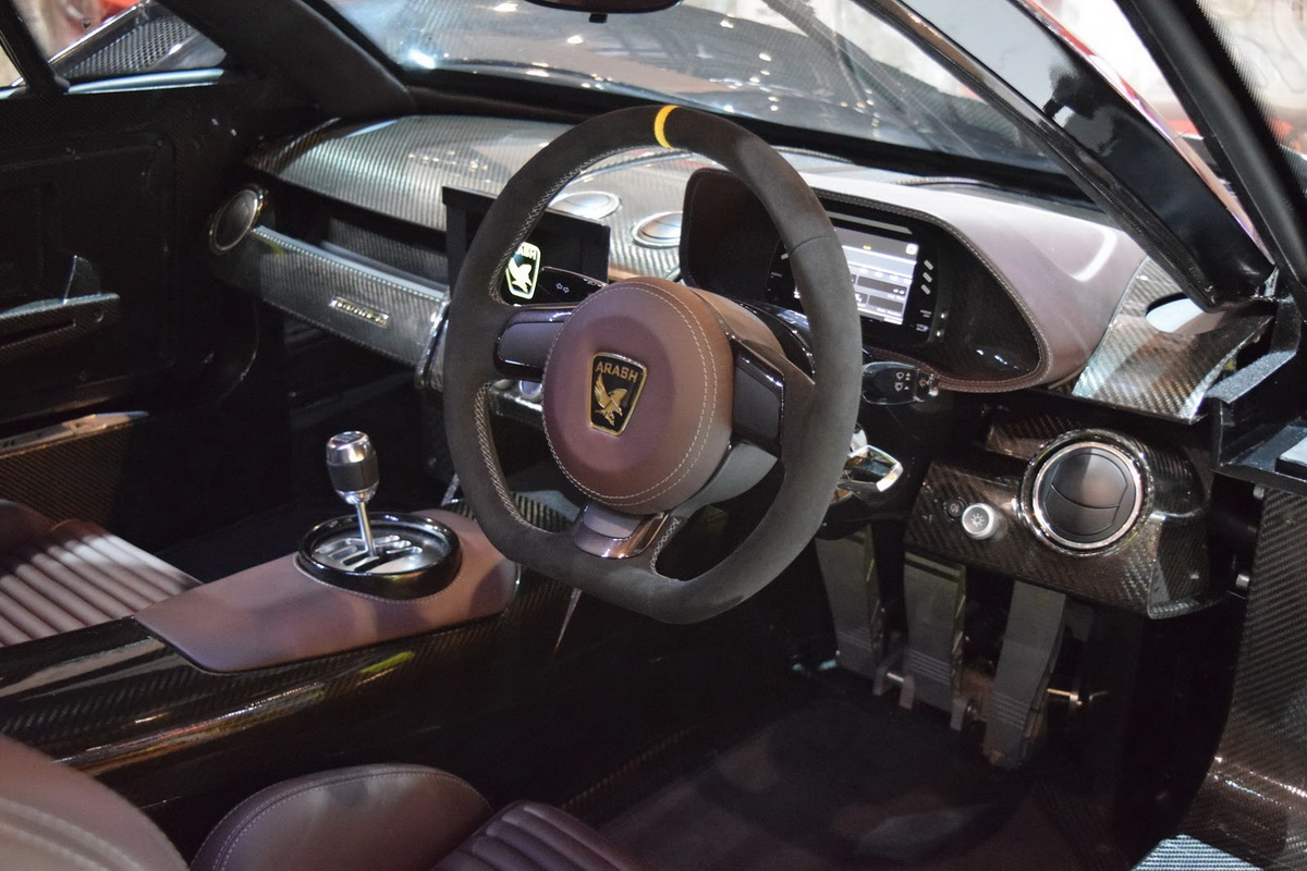 Arash AF10 Hybrid cabin Arash AF10 Hybrid