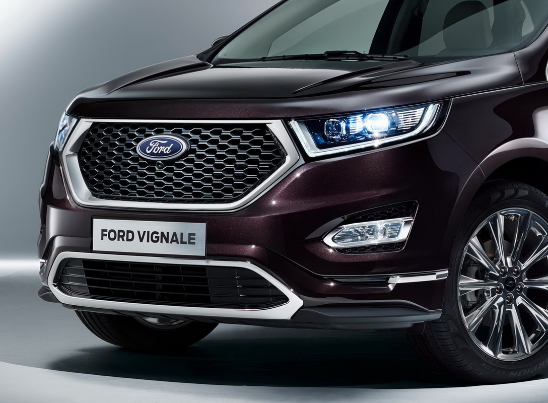 mặt trước ford Edge Vignale