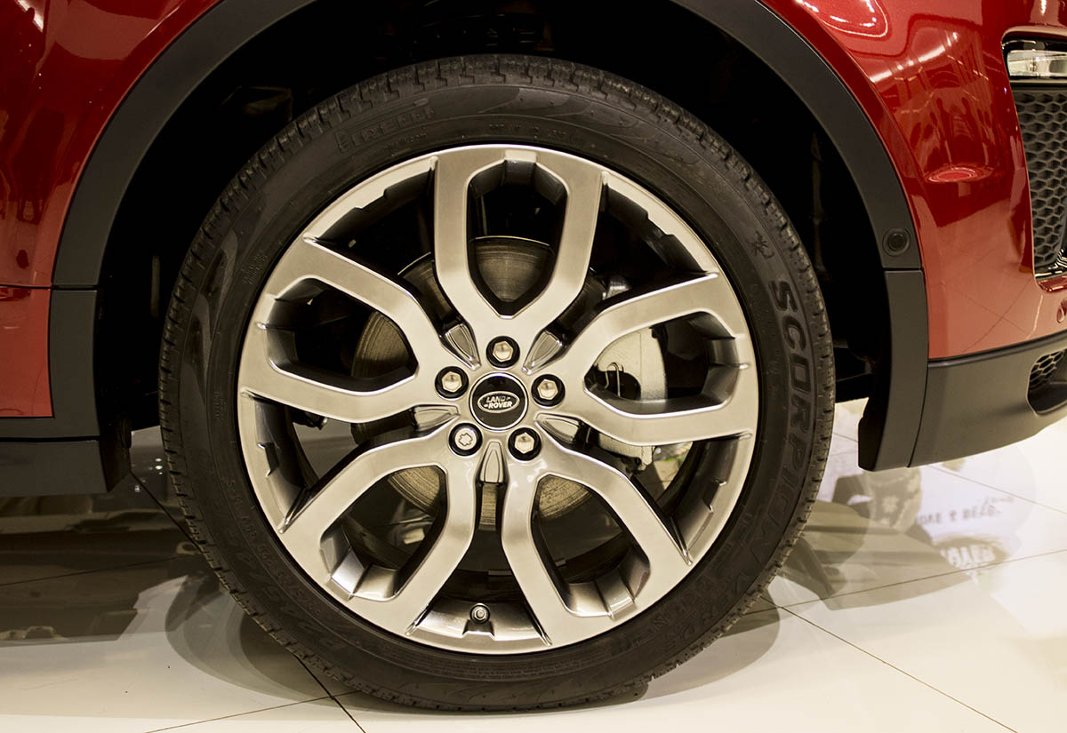 lốp range rover 2016 ra mắt tại việt nam