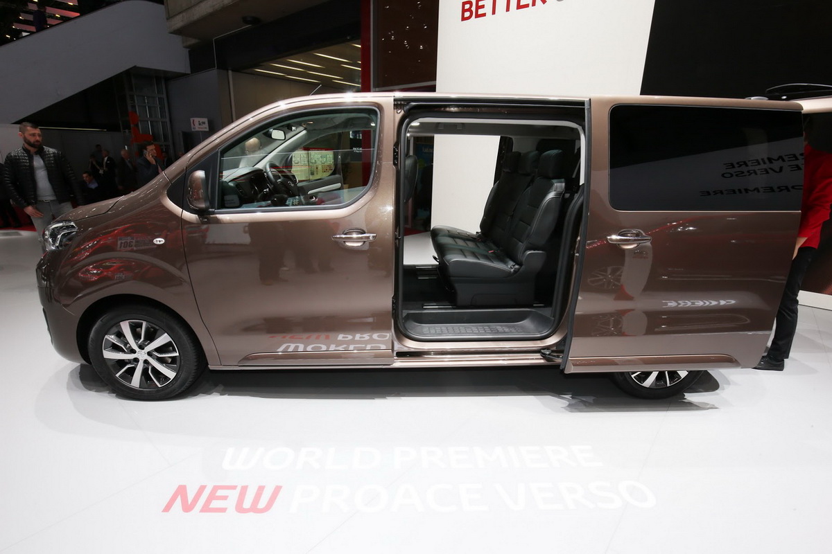 hình ảnh toyota Proace Verso