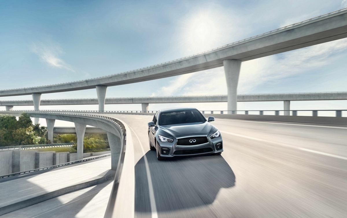 mặt trước infiniti Q50 2016