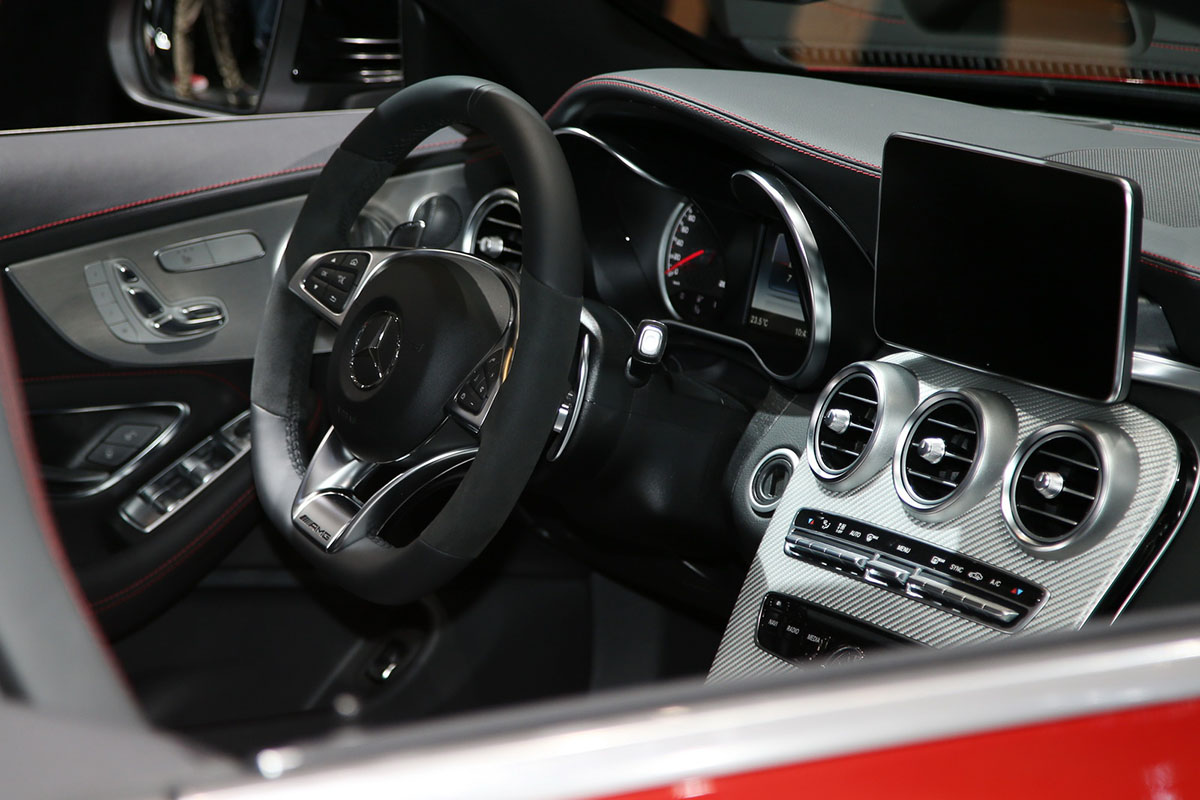 nội thất mercedes-benz c class convertible 2016