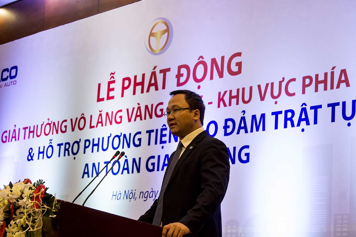 phát động giải thưởng vô lăng vàng 2016 ông khuất việt hùng chia sẻ tại buổi lễ