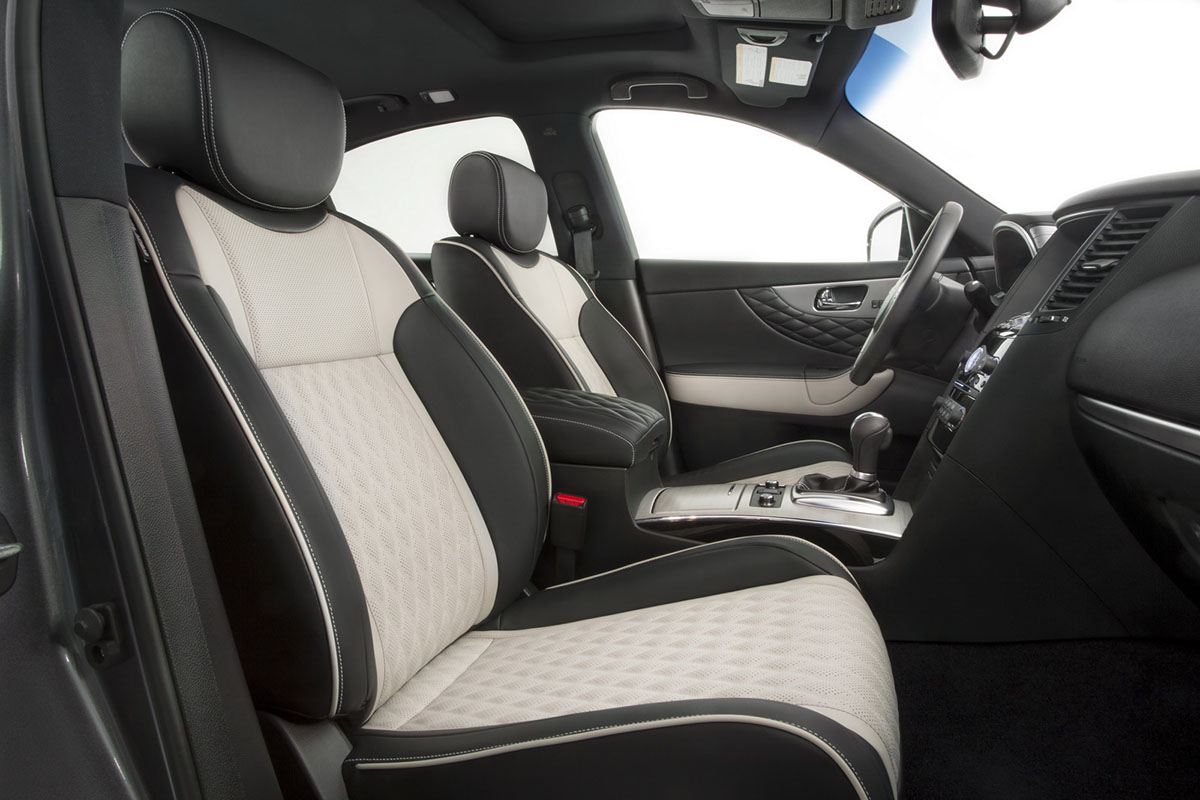 nội thất infiniti QX70 2017 phiên bản Limited