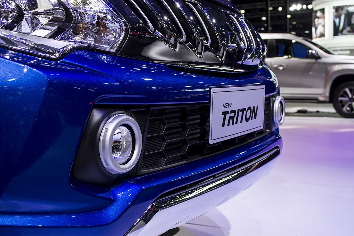 cản trước mitsubishi triton GLS Limited Edition