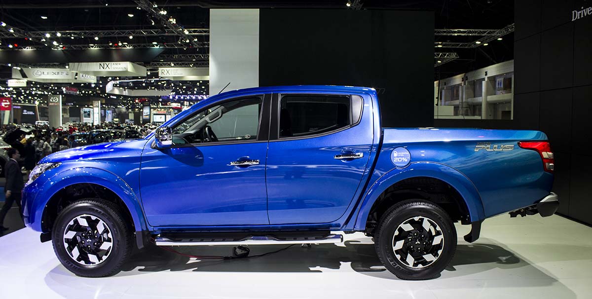 thân xe mitsubishi triton GLS Limited Edition