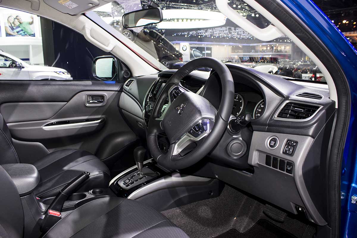 cabin mitsubishi triton GLS Limited Edition