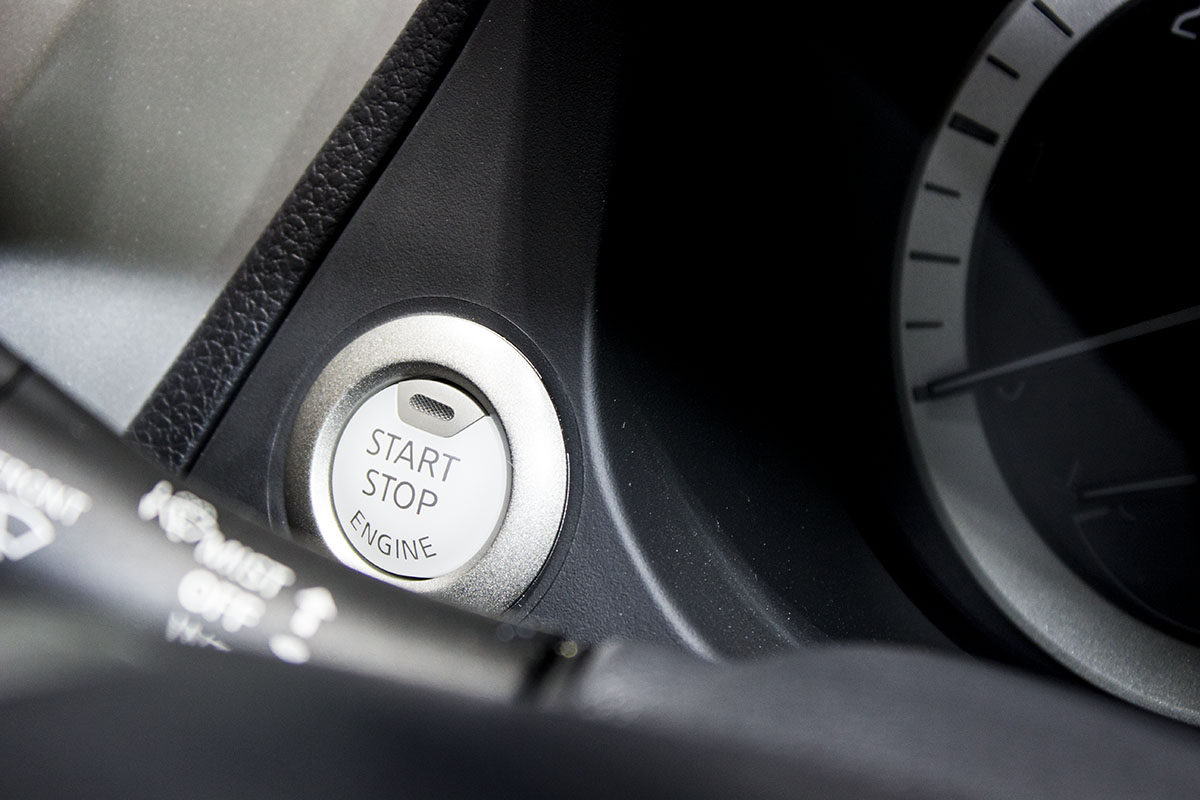 nút khởi động nissan np300 navara sportech tại bangkok motor show 2016