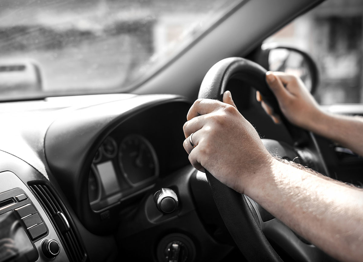 hình ảnh hướng dẫn làm chủ xe ô tô trong các tình huống