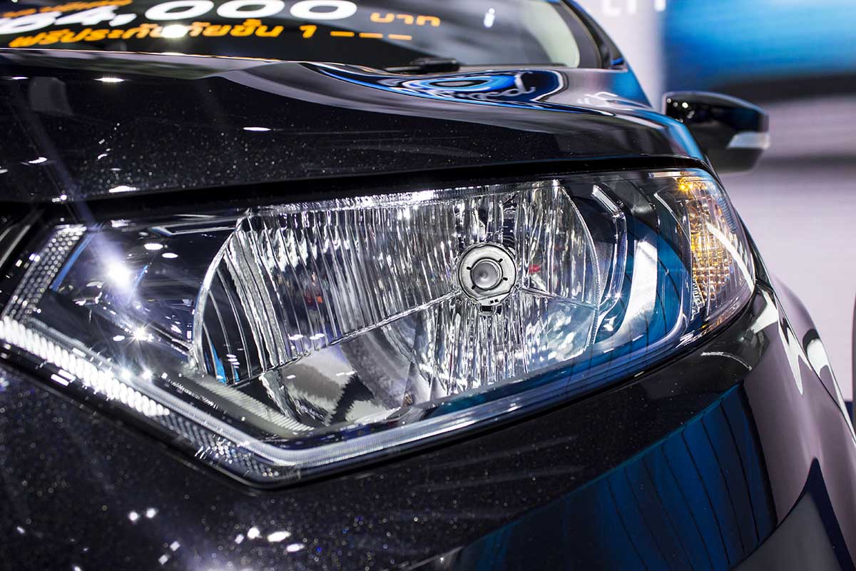 ford ecosport black edtion tại bangkok motor show 2016 đèn pha ford ecosport black edtion tại bangkok motor show 2016
