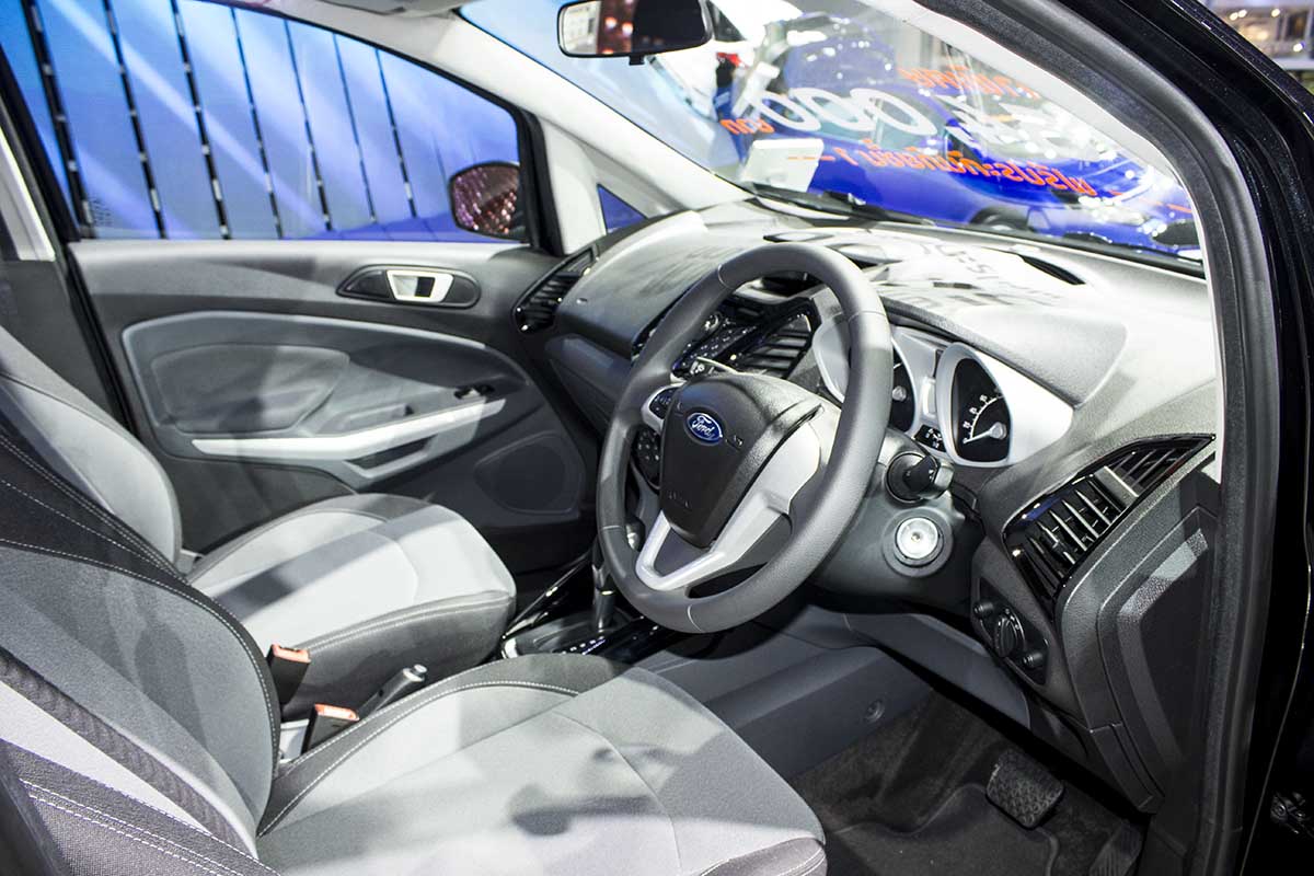 ford ecosport black edtion tại bangkok motor show 2016 ca bin ford ecosport black edtion tại bangkok motor show 2016