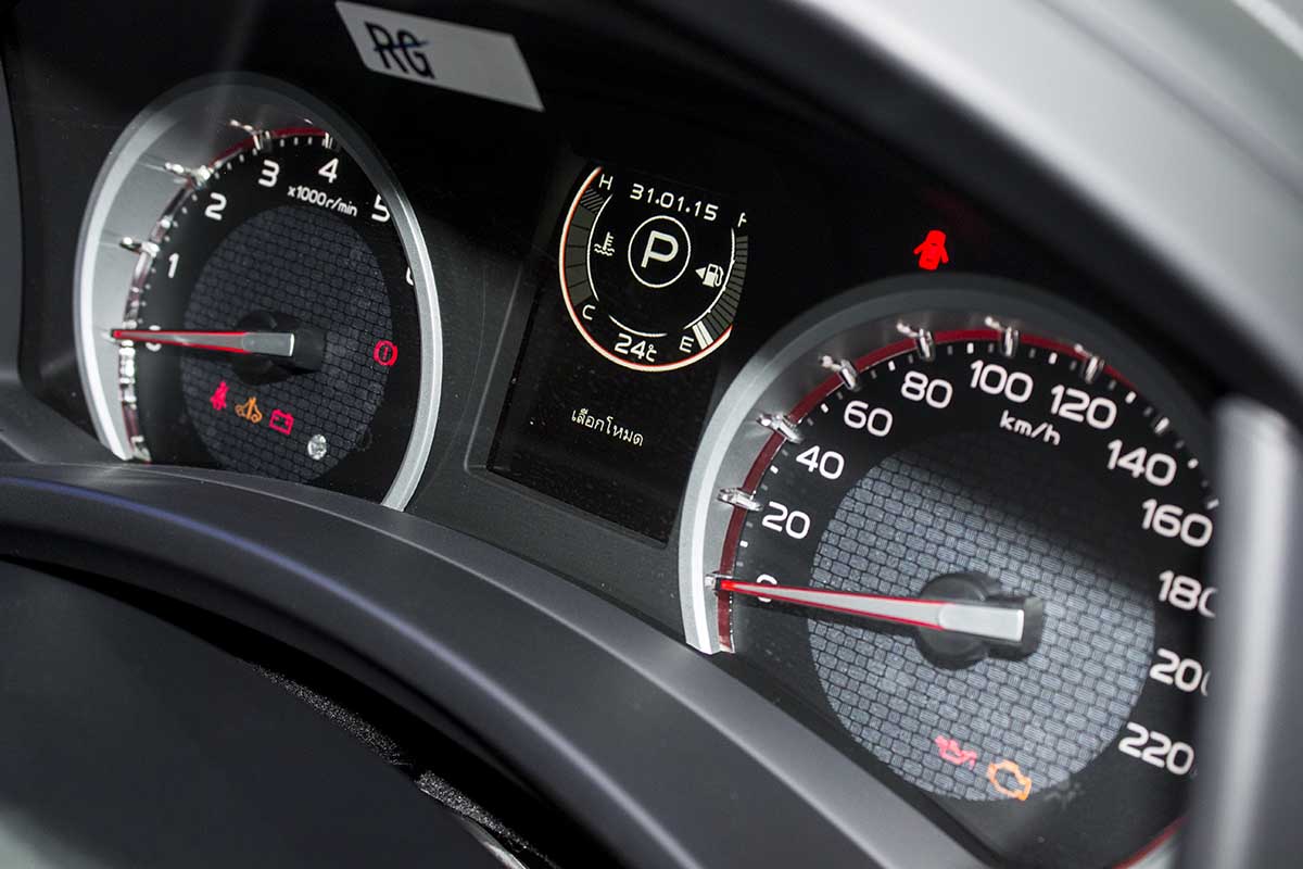 đồng hồ Isuzu D-Max V-Cross Limited 2016