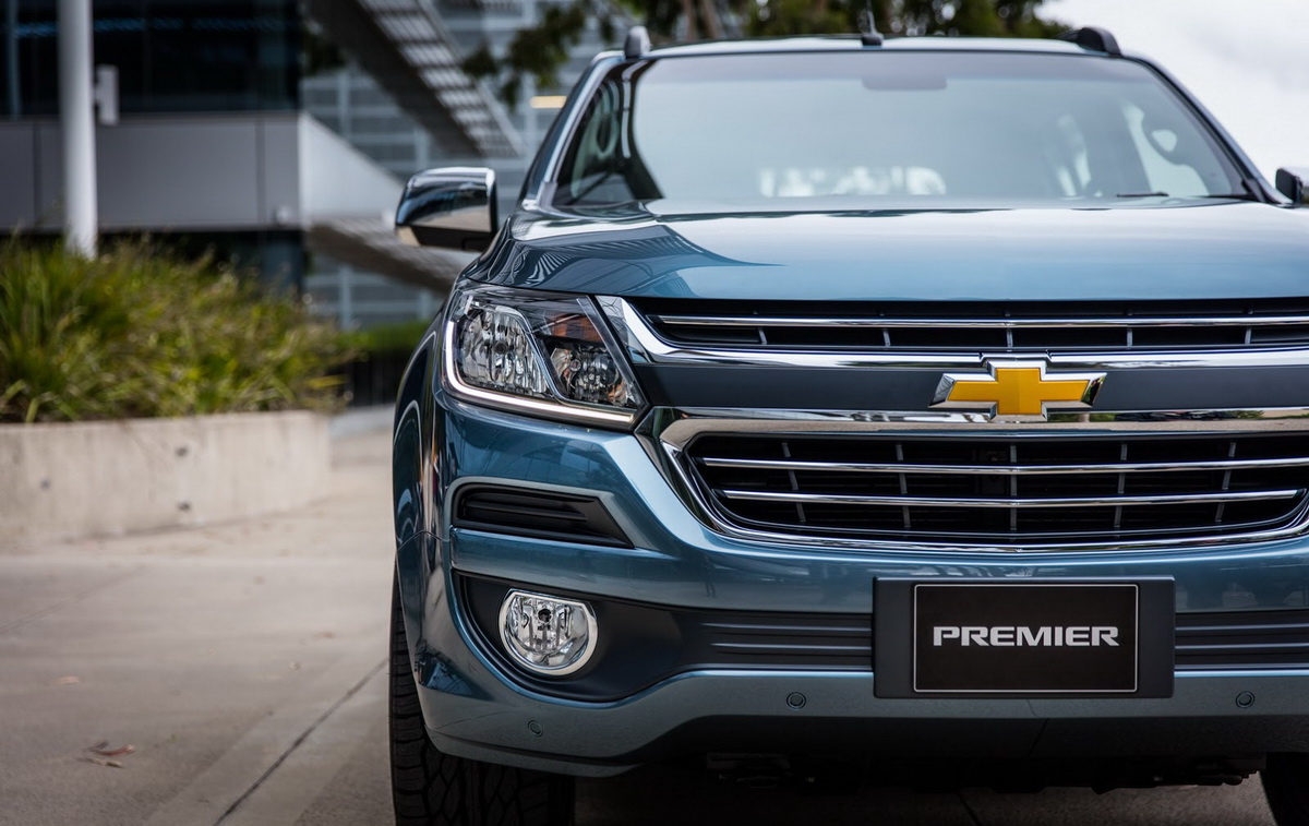 Chevrolet Trailblazer Premier đèn trước Chevrolet Trailblazer Premier