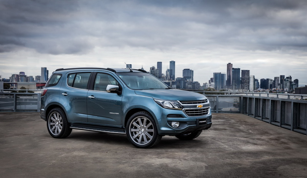 Chevrolet Trailblazer Premier mặt ngang Chevrolet Trailblazer Premier