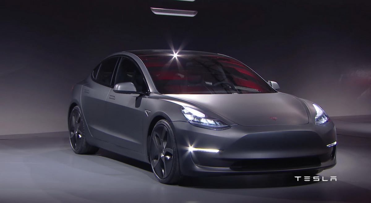 hình ảnh tesla model 3 ra mắt