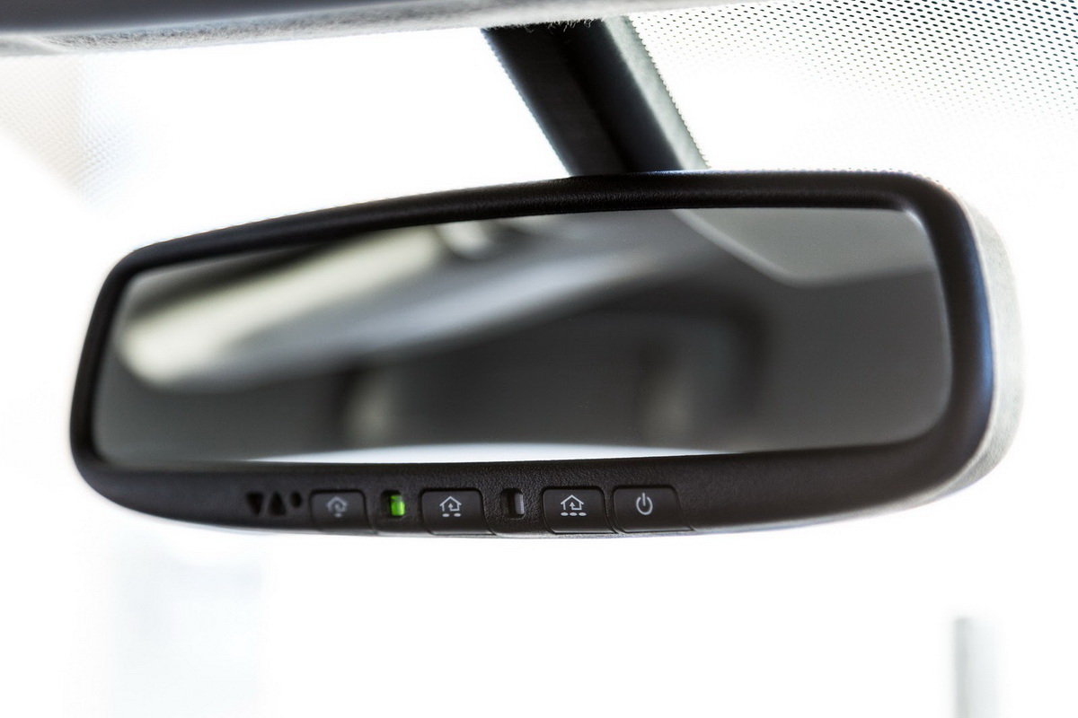 gương chiếu hậu mitsubishi mirage g4 2017