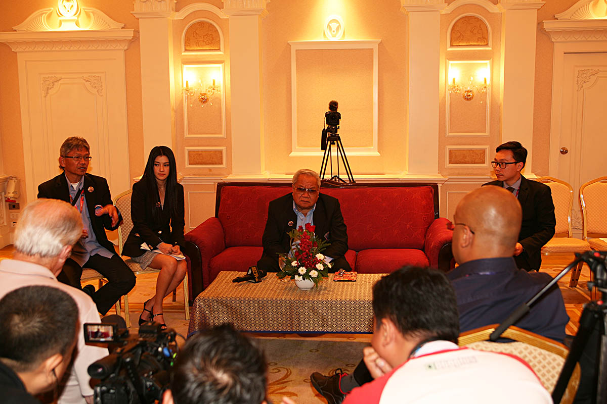 tiến sĩ Prachin Eamlumnow - nhà sáng lập triển lãm Bangkok Motor Show 2016 hình ảnh tiến sĩ Prachin Eamlumnow - nhà sáng lập triển lãm Bangkok Motor Show 2016