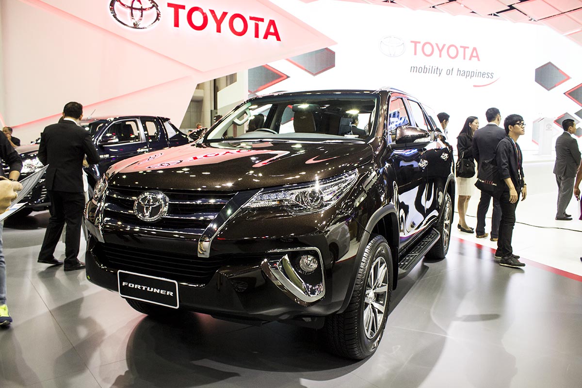 toyota fortuner 2016 xe toyota fortuner 2016 tại bangkok motor show 2016